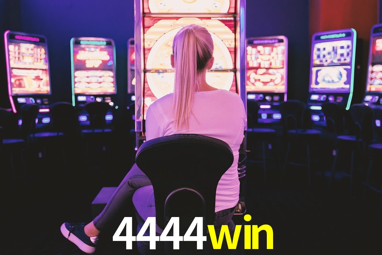 Live Casino 4444win